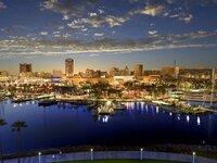 1200x900_Copy_of_Credit_Long Beach Convention _ Visitors Bureau skyline3.jpg