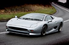 jaguar xj 220.jpg