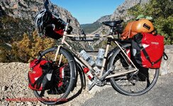 france-surly-long-haul-trucker.jpg