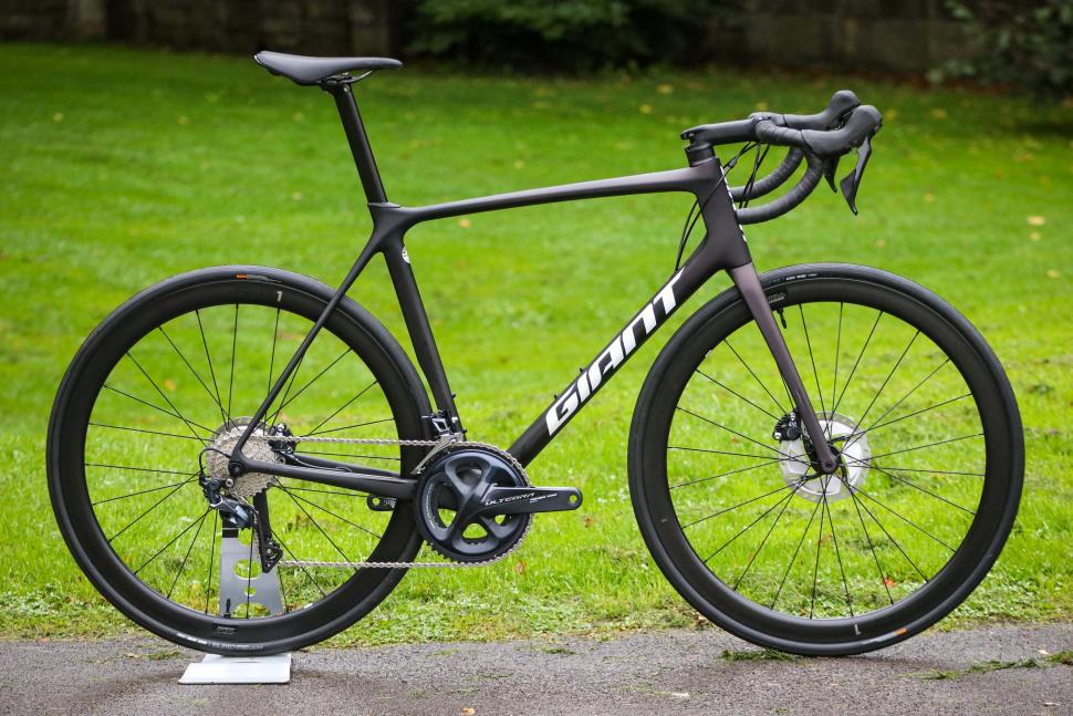 2021-giant-tcr-advanced-pro-1-disc_0.jpg